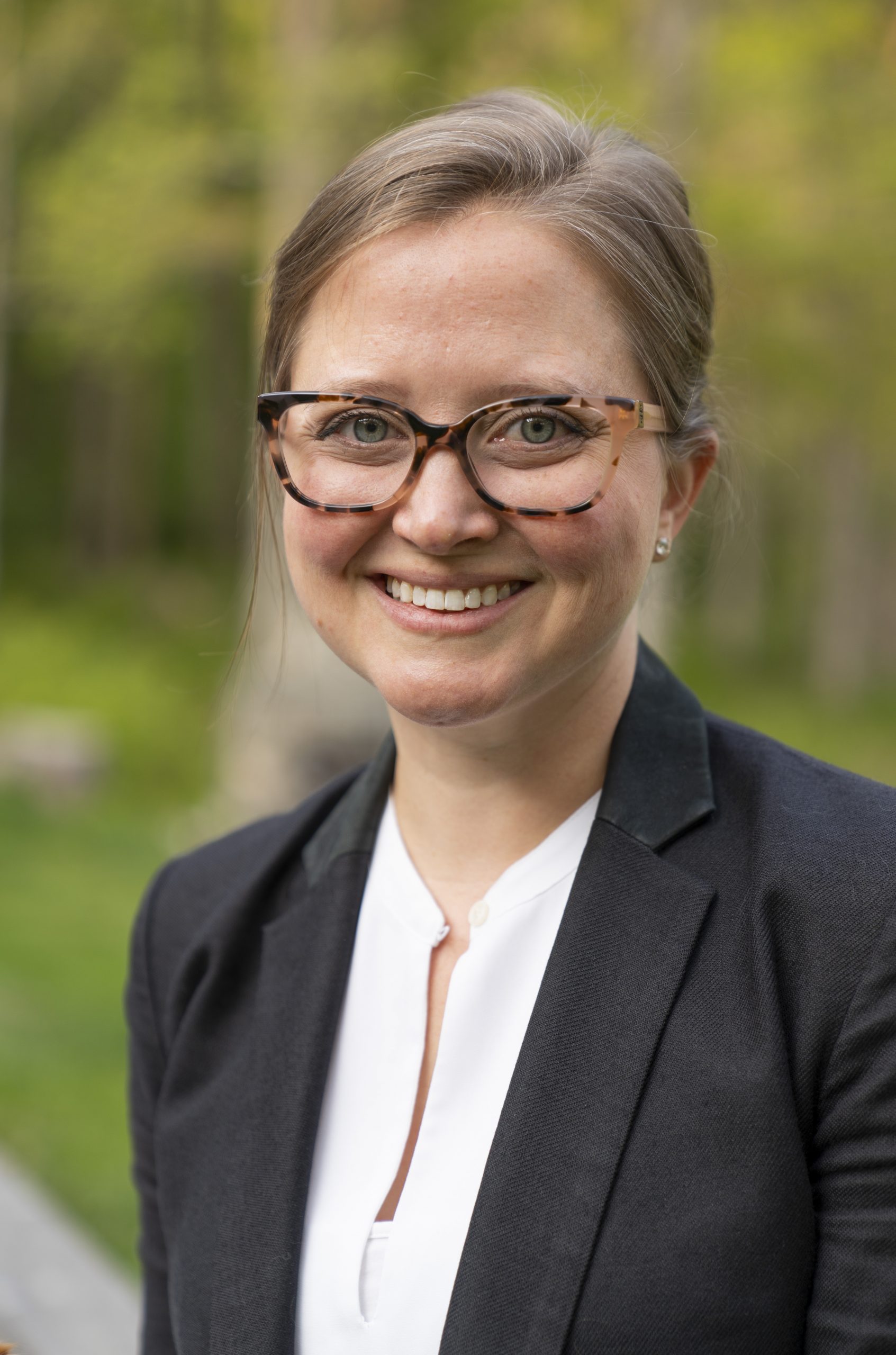 Headshot of Melissa Stewart